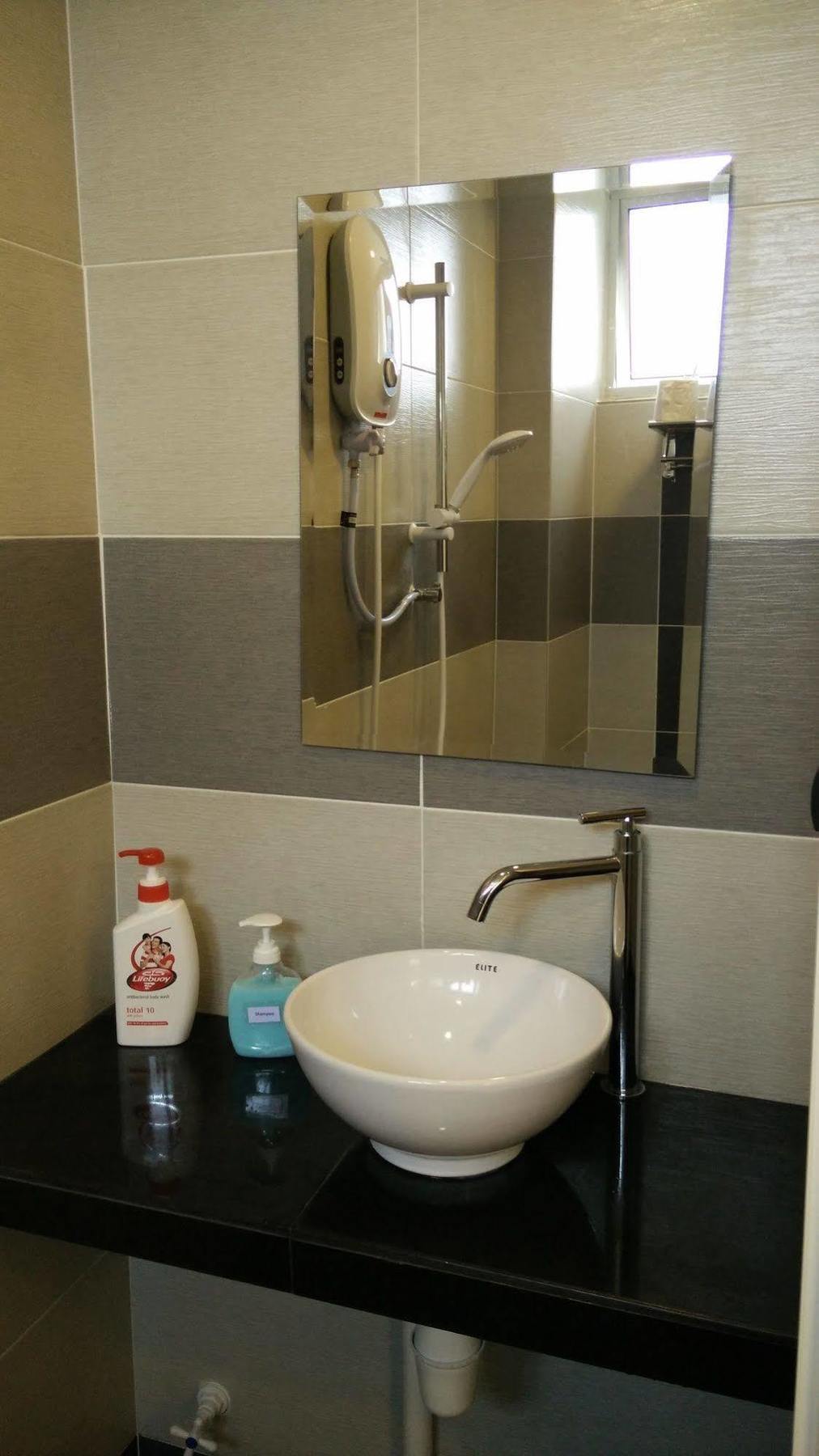 H&A Guest House Melaka Zewnętrze zdjęcie