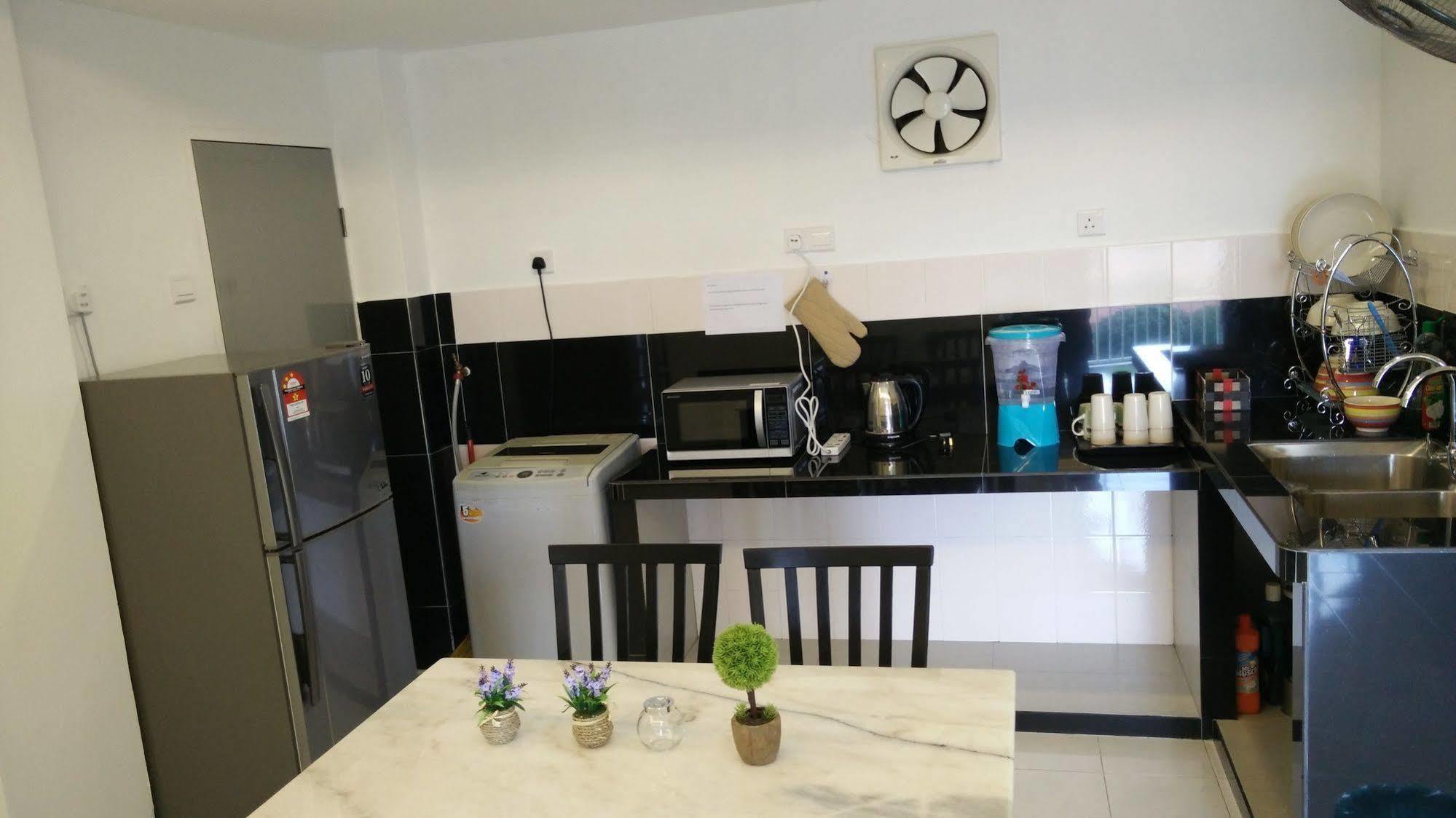 H&A Guest House Melaka Zewnętrze zdjęcie